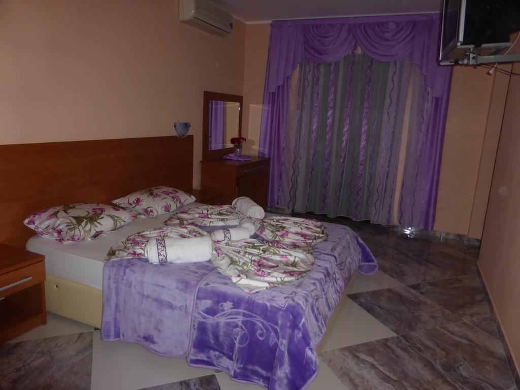 Apartments Mara Budva Rom bilde